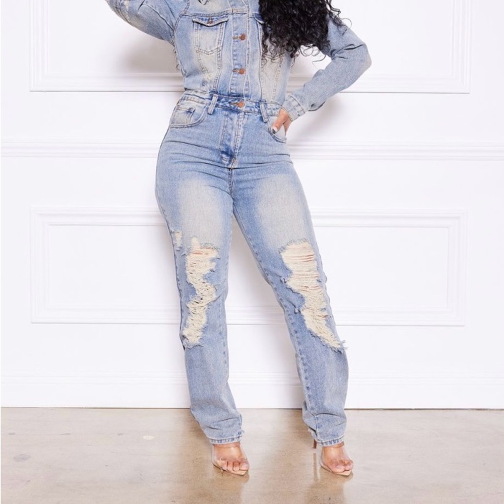 Malibu Bum Distressed Denim Jumpsuit Coveralls, Size L, but fits like a XS, NWT